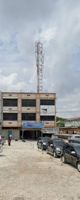 DIJUAL TANAH LUAS DAN RUKO 3 LANTAI LOKASI TAMPAN PEKANBARU