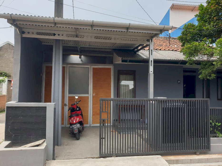Jual rumah komplek pharmindo