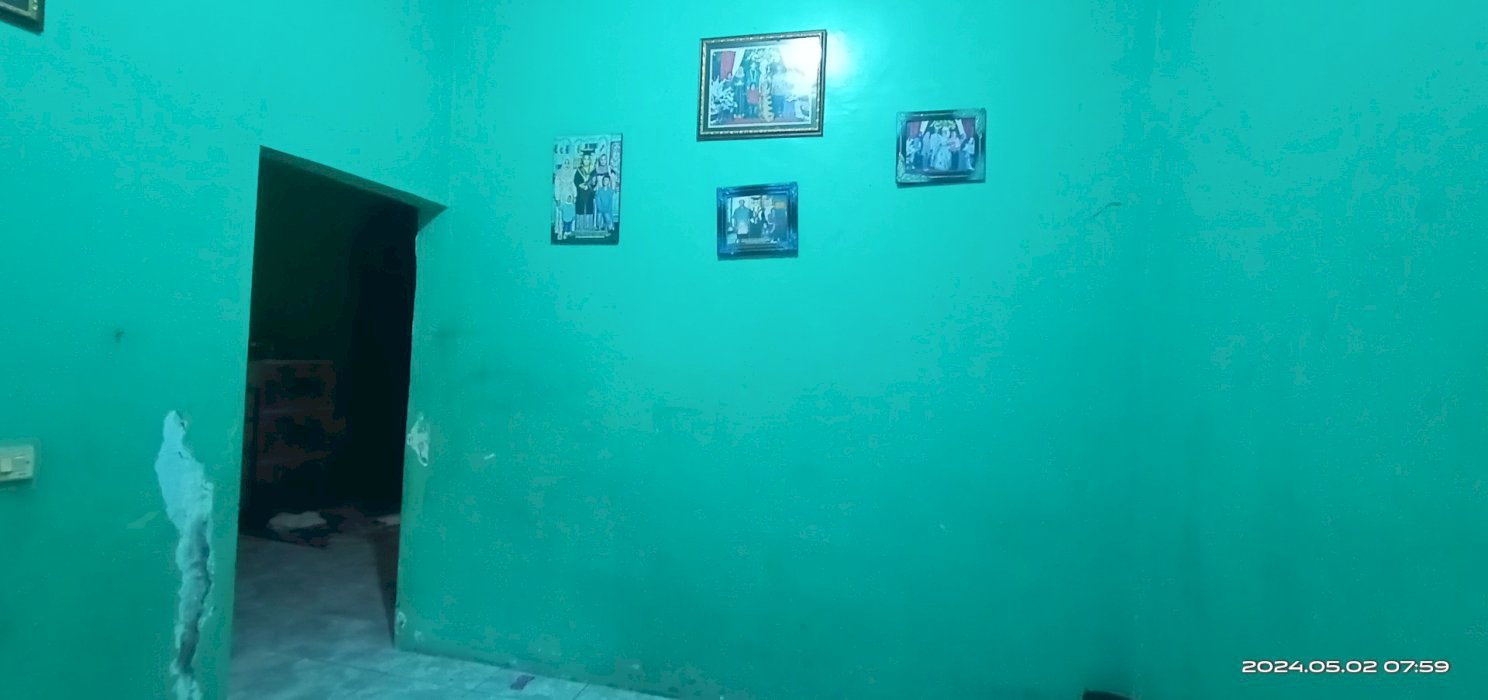 Rumah Usaha Harga Murah Kualitas Wuah Ful Renovasi cocok u/ Investasi
