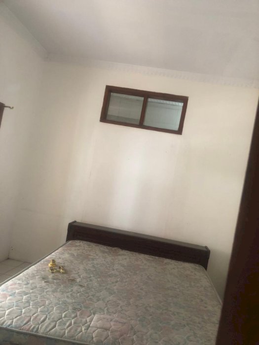Disewa Rumah 2lantai Siap Huni Di Area Gatot Subroto