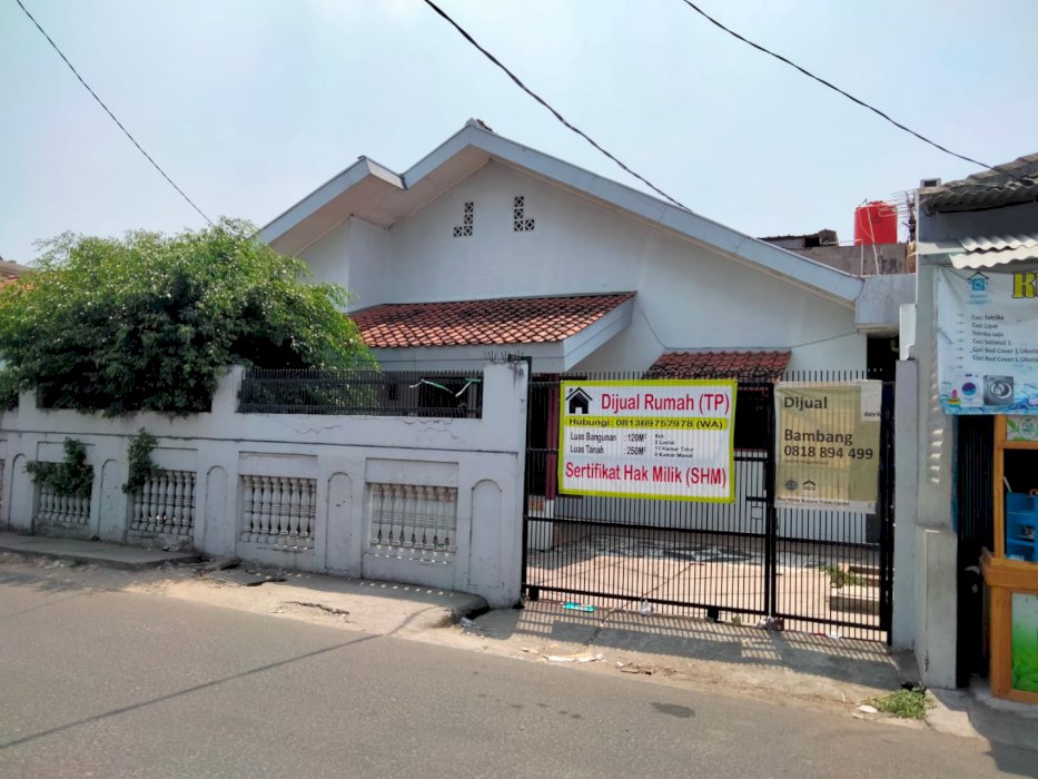 Dijual rumah ex kosan