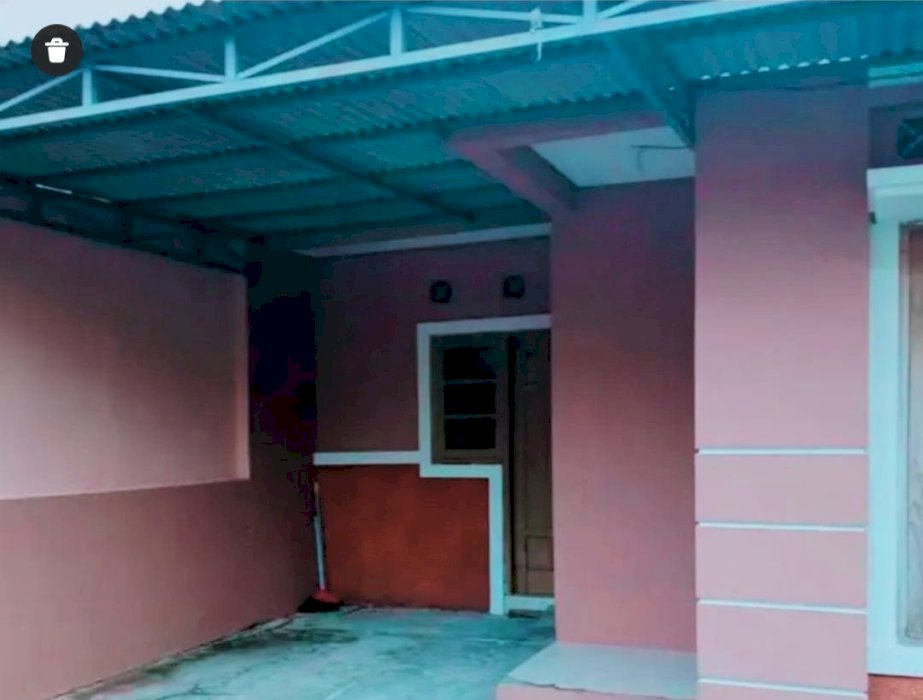 Rumah Strategis, Murah. Jual Cepat