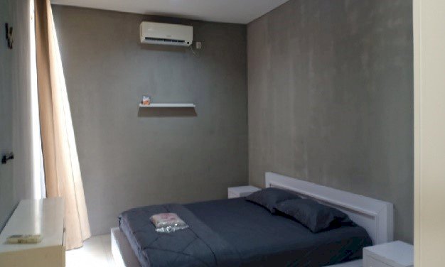 775 - Disewakan Rumah Green Garden Regency D4 3 BR 2 Lt Full Furnished