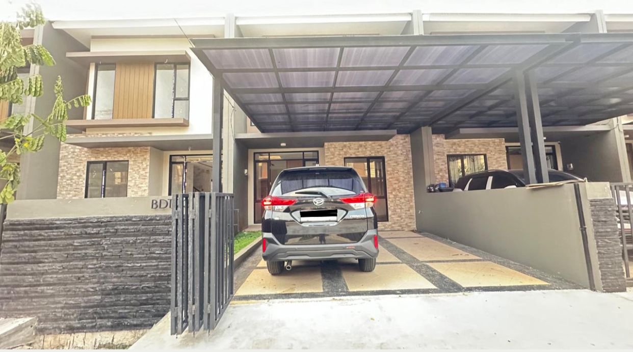DIJUAL / TAKE OVER RUMAH BARU GRES DI BUKIT DAGO HOUSING ESTATE