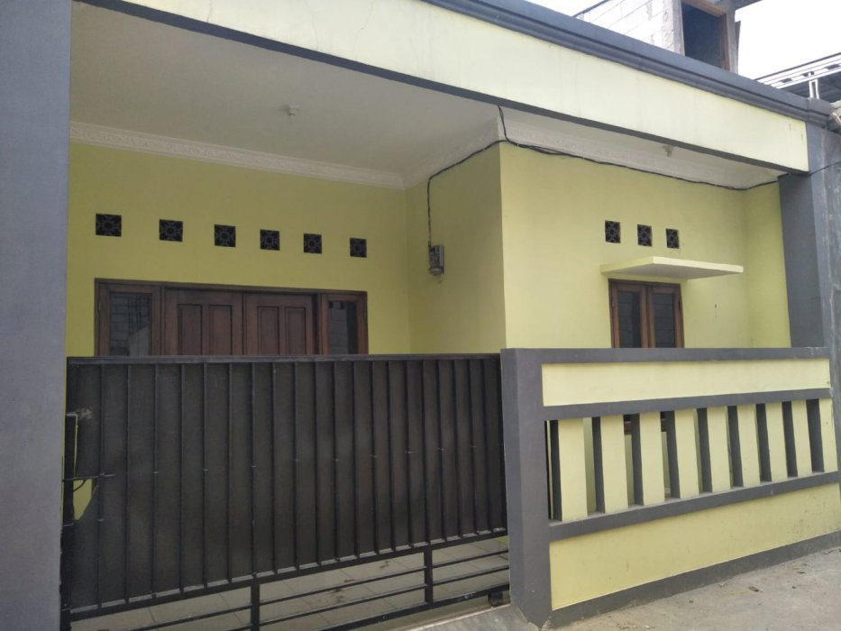 Dijual Rumah Di Bintara Bekasi Barat Cocok Untuk Investasi/kontrakan