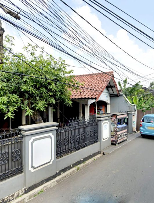 dijual tanah dan bangunan