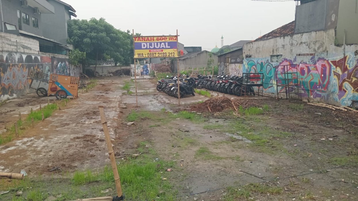 Tanah strategis di lokasi bisnis