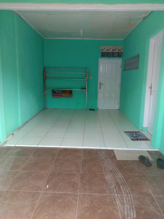 Dijual rumah 2 lantai