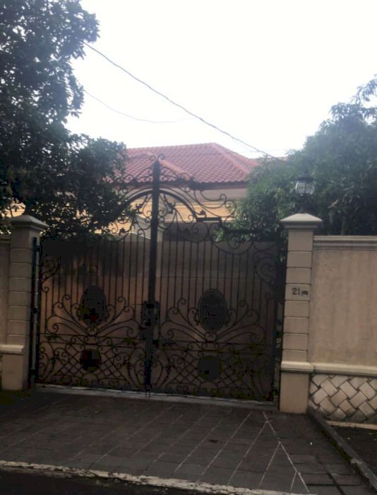 Rumah Mewah Murah di Latuharhari Menteng Jakpus