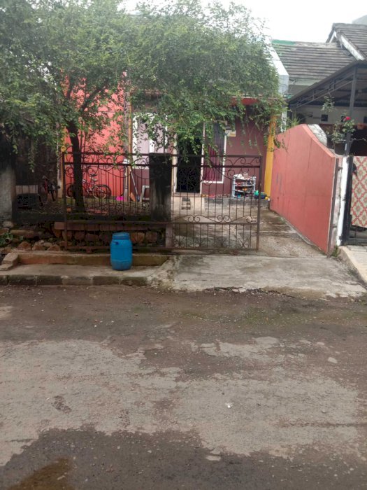 Jual rumah di Cibinong