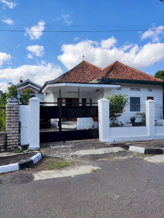 Rumah Murah di tengah kota Yogya - SHM - Hitung Tanah