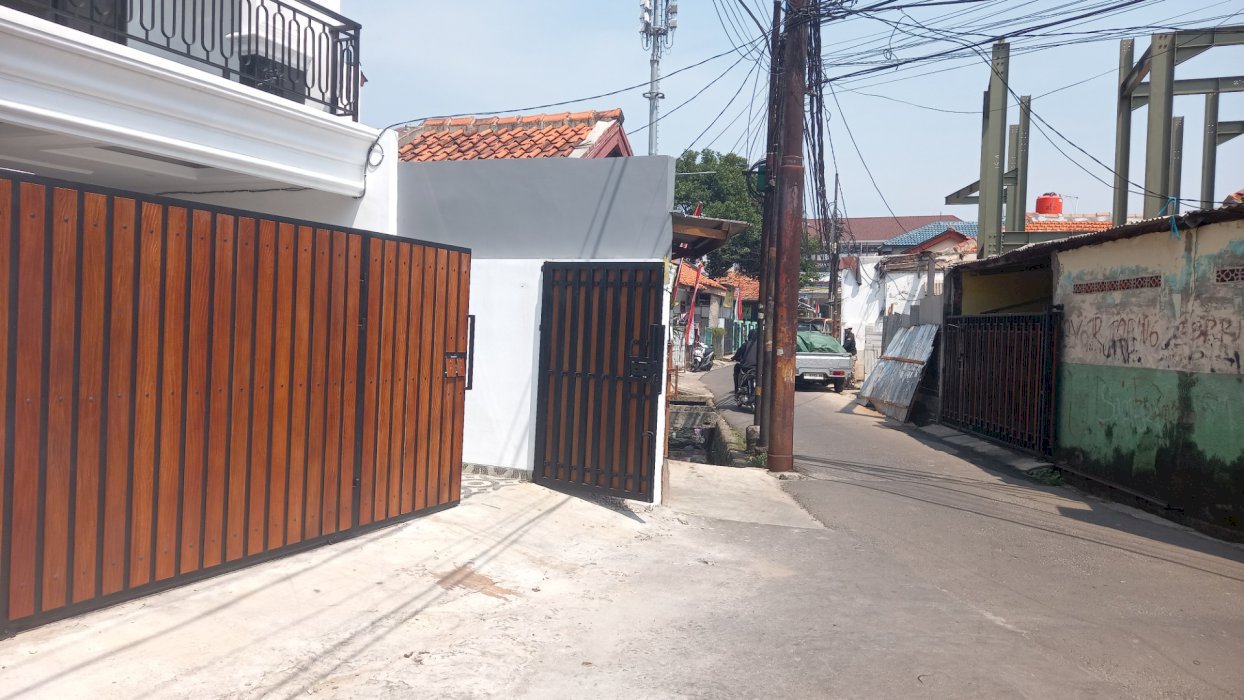 RUMAH BARU POLTANGAN PASAR MINGGU JAKSEL