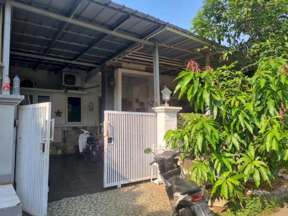 Dijual  Cepat Rumah Vila Nusa Indah 5 Dekat Kota Wisata Cibubur