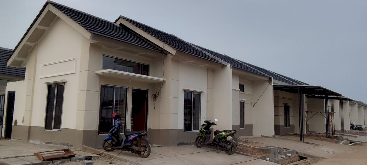 JUAL RUMAH KOMERSIL MODERN MURAH POSISI HOOK TANAH LUAS 90 JONGGOL