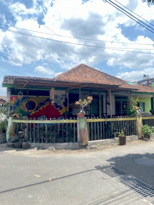 Rumah dan kost2an dijual