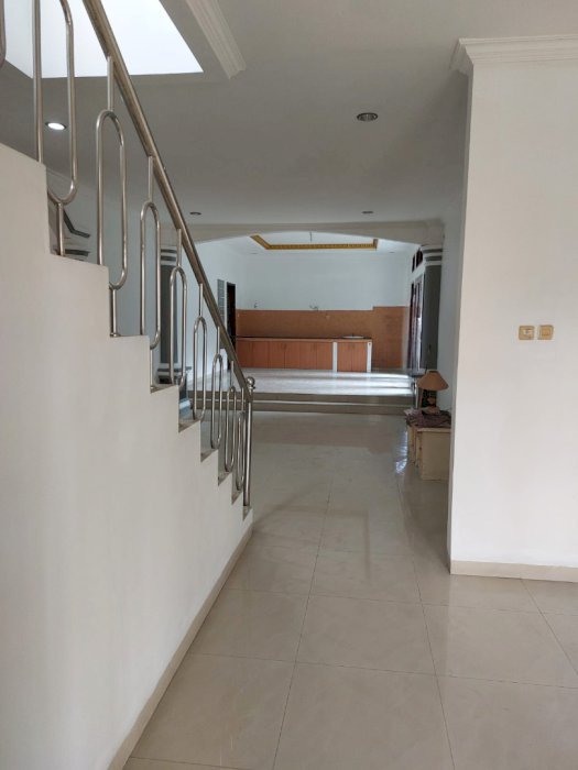 Jual rumah siap huni di kemang pratama 2 kota bekasi