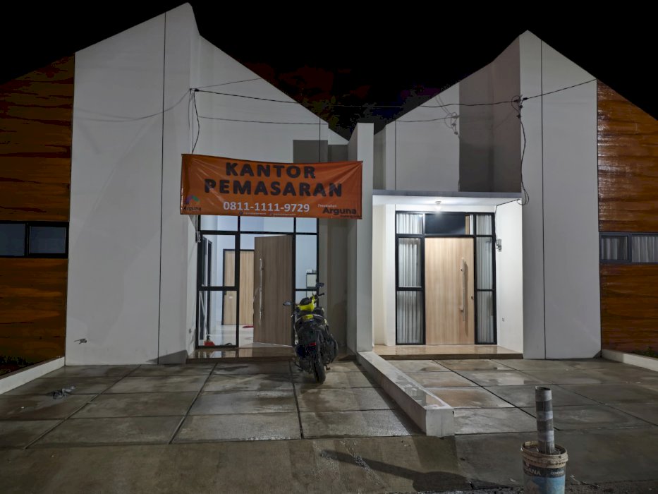 Dijual rumah di perumahan Arguna sindangpanon, cicilan flat