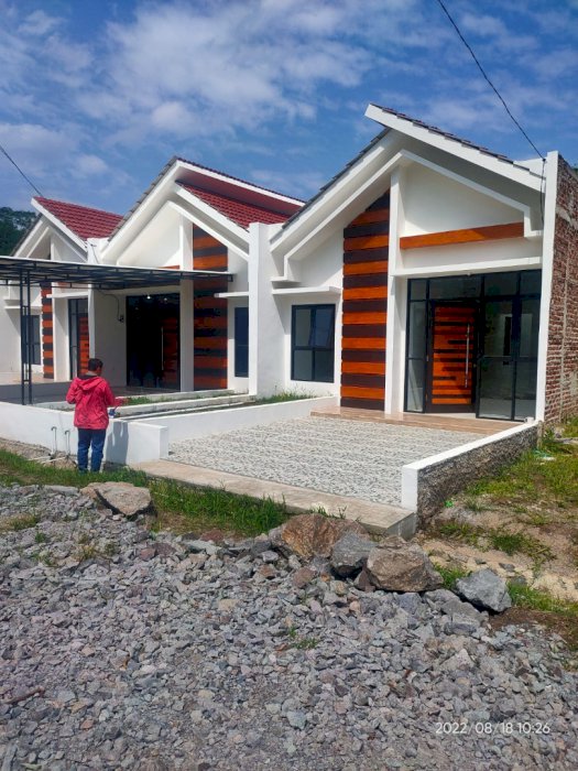 rumah dijual bandung 2025 strategis flat