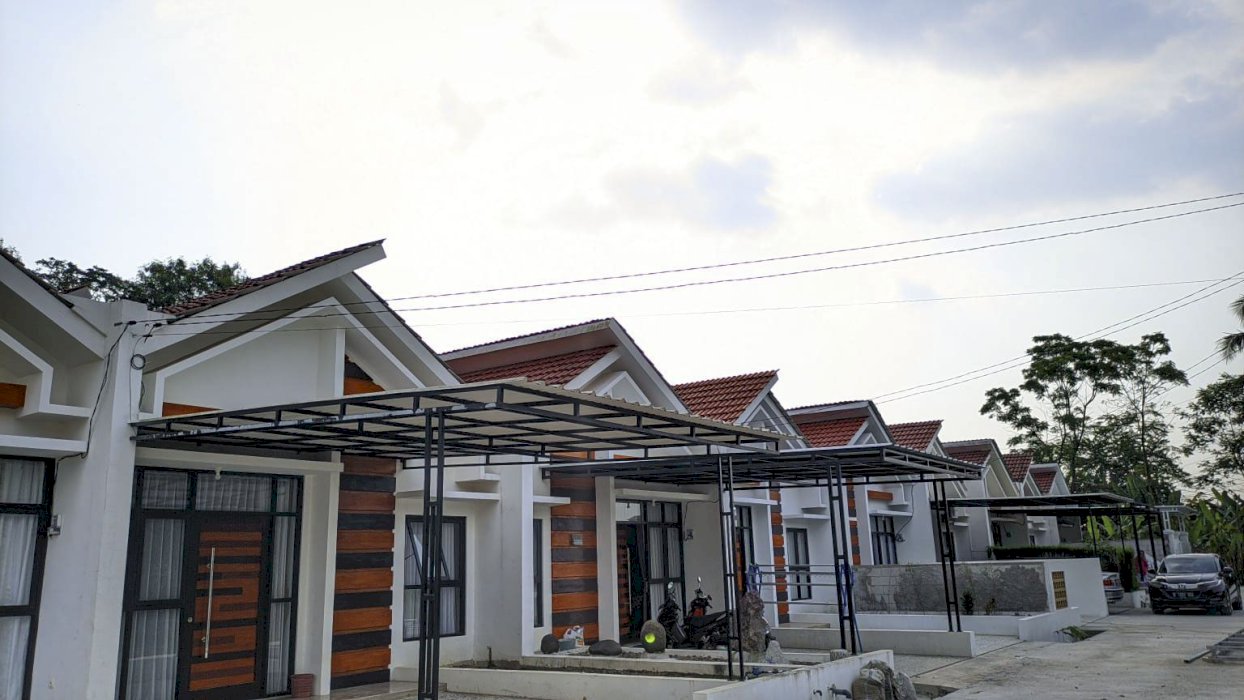 Dijual! Rumah Modern di Arguna Sindangpanon, Lokasi Strategis