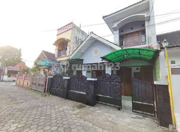 Miliki Hunian Tingkat Daerah Premium Condong Catur