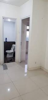 GREEN PRAMUKA SQUARE UNIT MALL 2 KAMAR NONFURNISH TAHUNAN