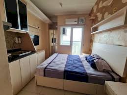 APARTEMEN GREEN PRAMUKA CHRYSANT 2 KAMAR FURNISH PER TAHUN