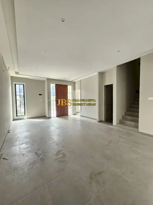 Jual Villa 2,5 Tingkat Komplek Citraland Gama City Cluster Clarke Quay