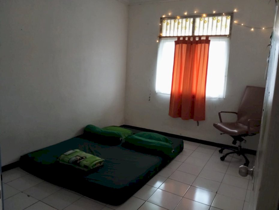 Di jual rumah cantik fasilitas menarik perumahan Reni jaya depok