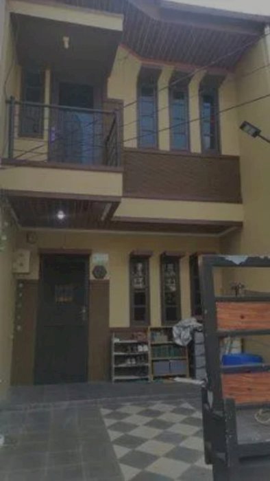 Rumah di Komplek Puri Semanan