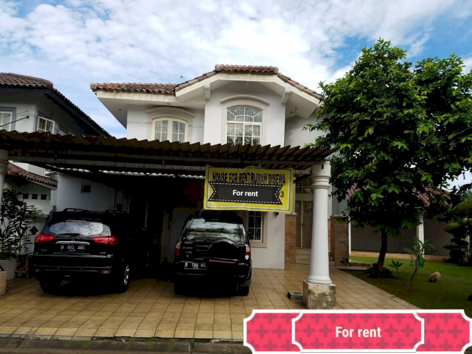 Rumah disewakan di Cendana Golf Lippo Central