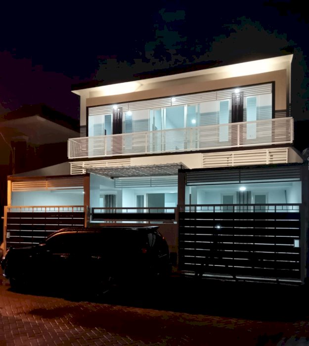 DIJUAL RUMAH+PERABOT