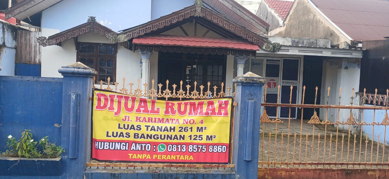 DI JUAL CEPAT RUMAH BISA DI JADIKAN TEMPAT USAHA/KANTOR