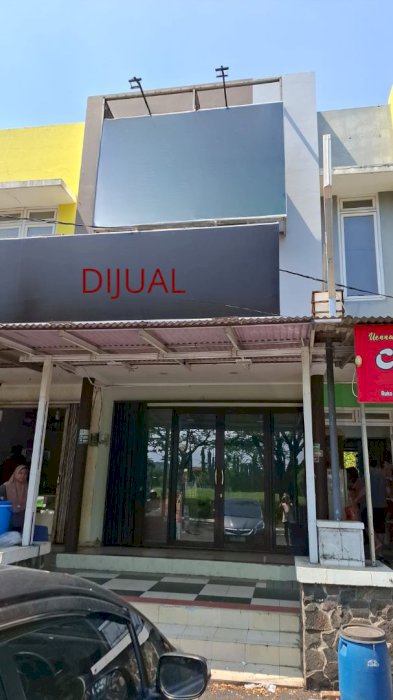 Jual Ruko 2 lantai  sudah renovasi di lokasi strategis