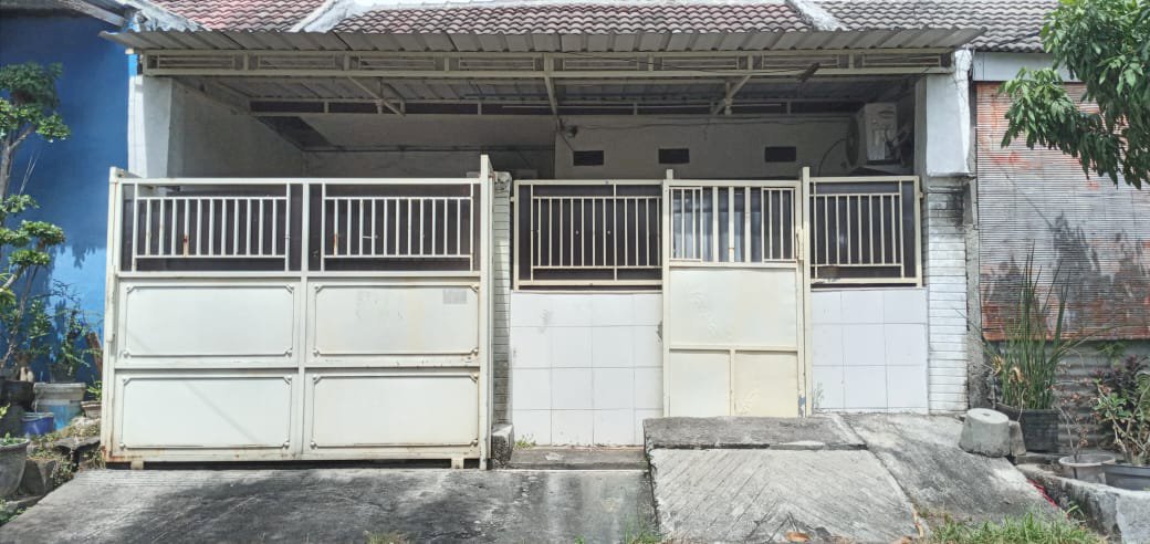 Perum Puri Asta Kencana Blok A4 No 15 Kel Boteng Kec Menganti Gresik