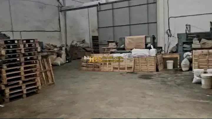 Dijual Gudang 1 Tingkat di Jalan Irian Barat (Sebelum SPBU Sampali)