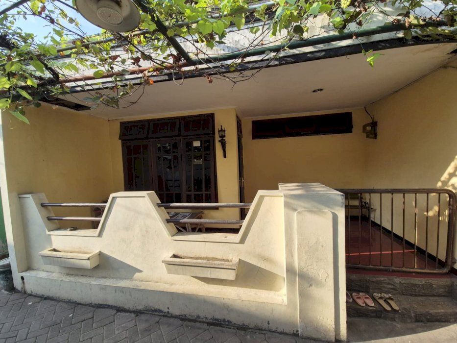 Jl Bungurasih Tengah Rt 03/Rw03 Kel Bungurasih Kec Waru Kab Sidoarjo