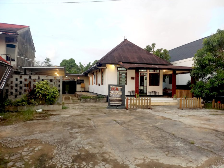 Dijual Cepat Rumah di Gg. Jambi  (Souji Kopitiam)