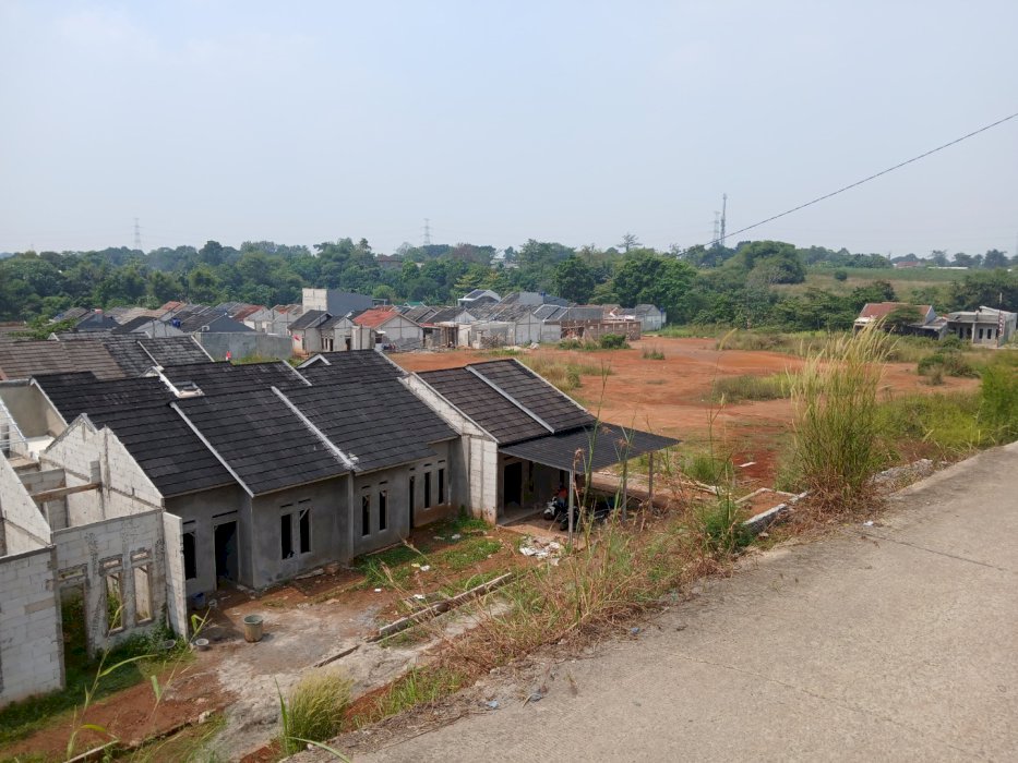 Dijual rmh tingkat cocok utk usaha sawangan