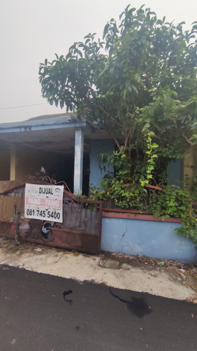 Dikontrakkan Rumah 2 lantai di Dinar Mas