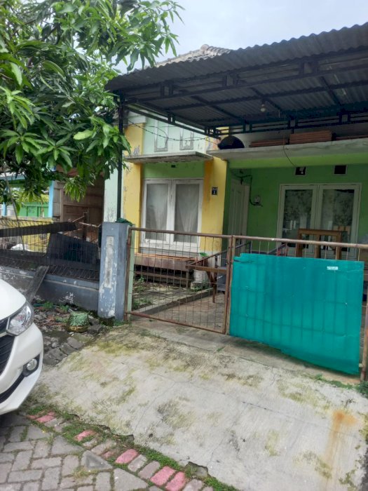 Rumah Kelurahan Boboh Kec Menganti Kab Gresik