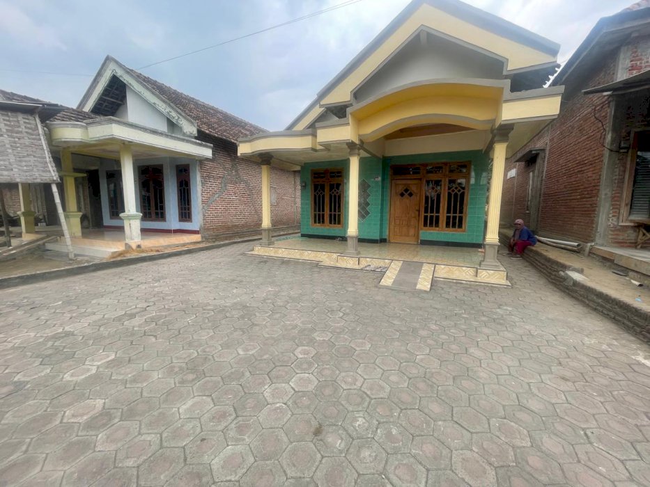 Kelurahan Sumbergede Kec Wringinanom Kab Gresik