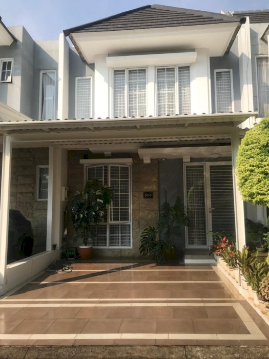 Dijual rumah siap huni gaya modern nyaman & aman di Citragran Cibubur