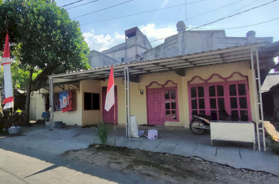 Rumah Kelurahan Tunggunjagir Kec Mantup Kab Lamongan