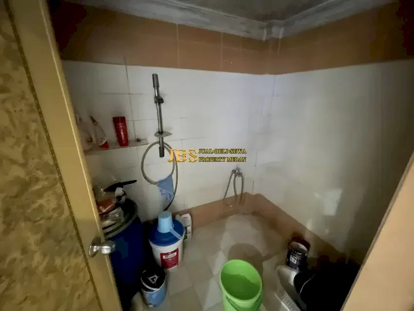 Dijual Rumah Gg. Sahabat (Daerah Katamso) - Medan Kondisi Siap Huni