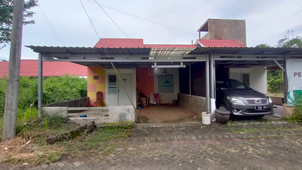 Permata Krebet Regency Blok G 14 Lumbangsari Bululawang Malang