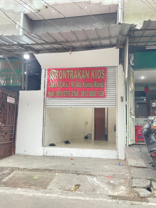 DISEWAKAN KIOS COCOK UNTUK USAHA LOKASI STRATEGIS JAKARTA BARAT