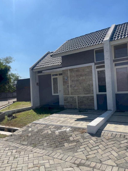 Bukit Mentari Brayu Blok O No 16 Kel Brayublandong Dawarblandong Mjkt