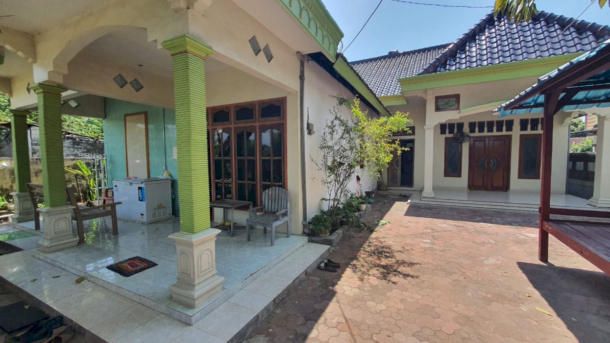 Rumah Kelurahan Purworejo Kec Jenu Kab Tuban