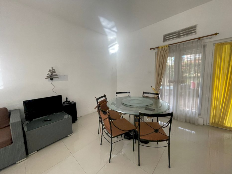 Dijual Villa 2 Tingkat di Komplek Green Hill City - Sibolangit