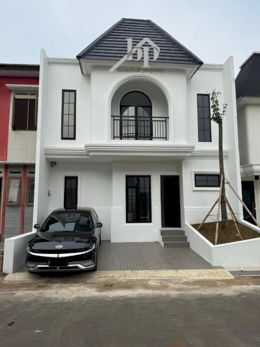 TOWNHOUSE BESAR AKSES 2 MOBIL LANGSUNG JALAN RAYA